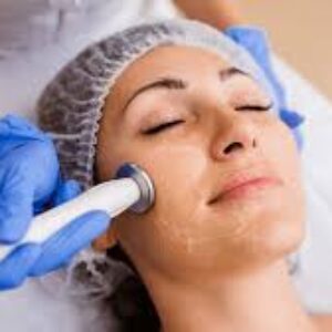 آیا باید قبل یا بعد از ضد آفتاب از مرطوب کننده استفاده کرد؟