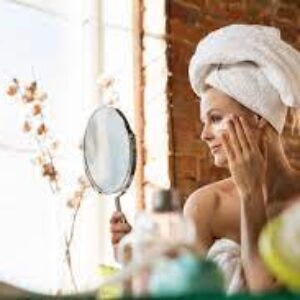 مواد تشکیل دهنده شوینده صورت برای پوست خشک